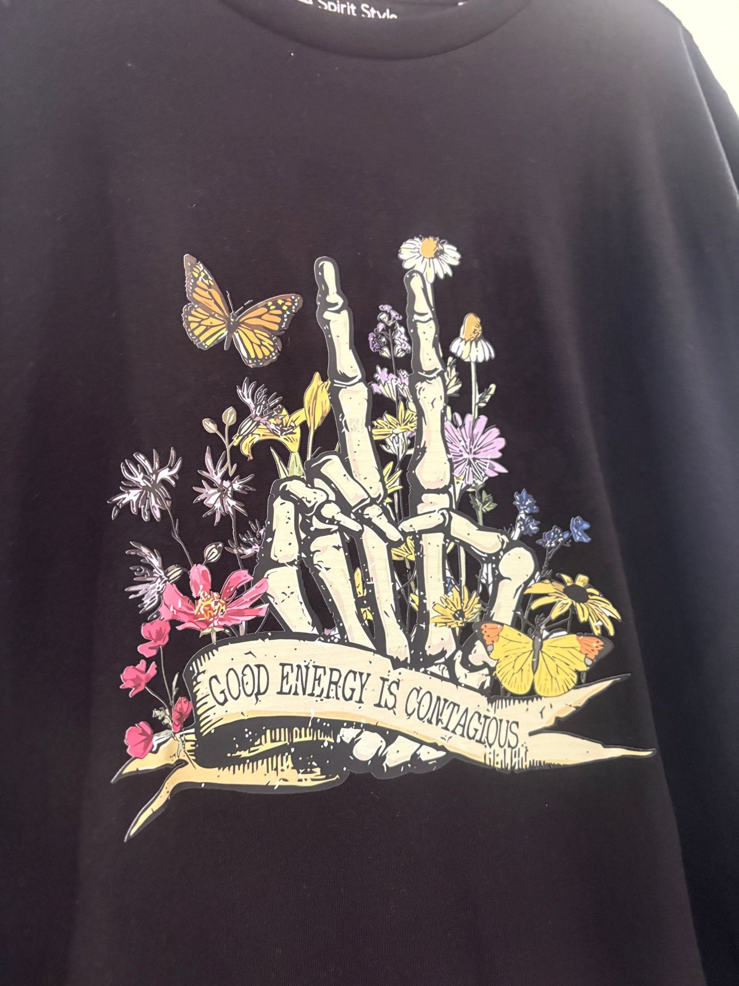 "Vibrant Expression" T-Shirt